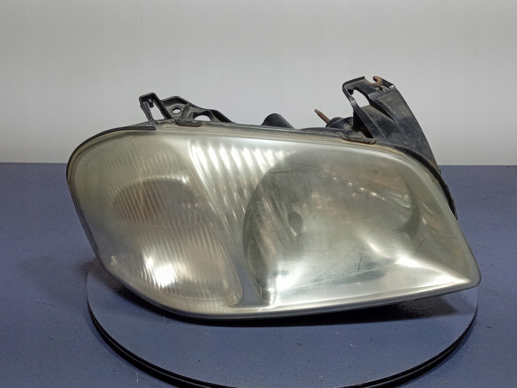фото №1, Mazda tribute i ep 00-04 фара лівий лампа ліва eu yl8x13005c