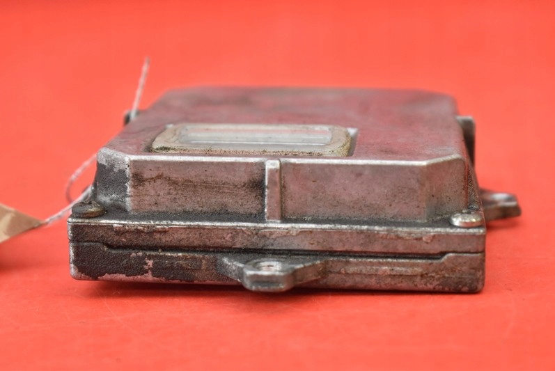 фото №6, Преобразователь ксенон ксенон левая vw jetta 5 v 05r