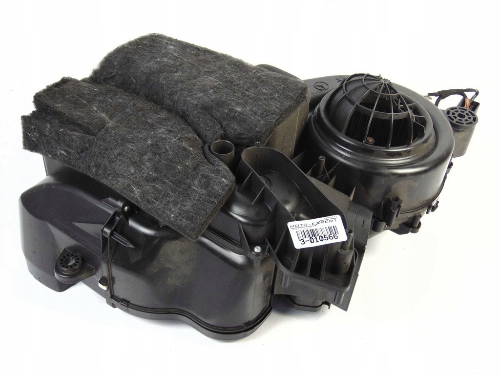 фото №3, Mercedes r klasa w251 воздуходувка отопитель задняя