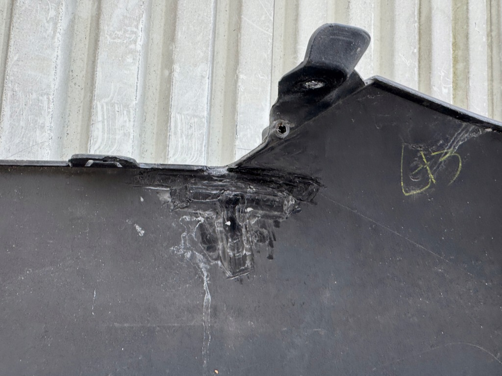 Бампер передний перед tesla model s в Украине