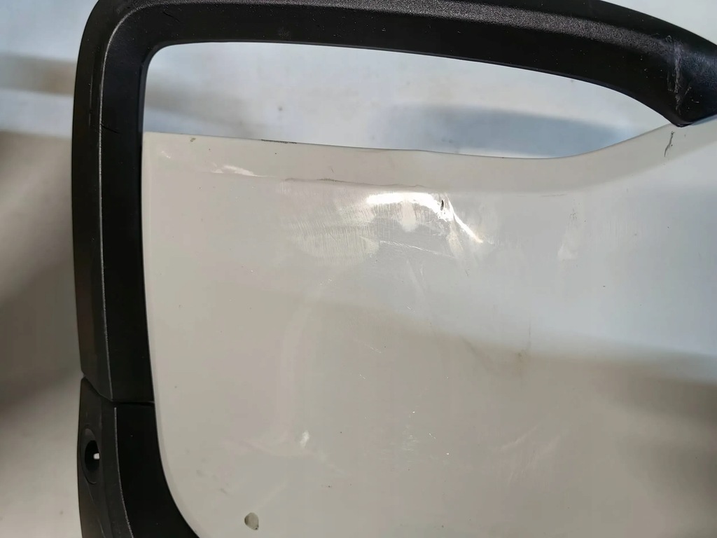 фото №9, Bmw i3 lift- бампер перед polecam