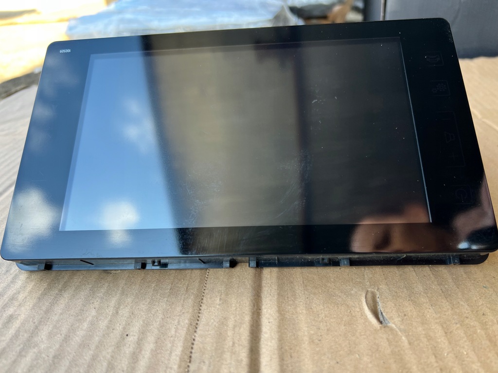 фото №5, Toyota chr ch-r экран 86140-f4030