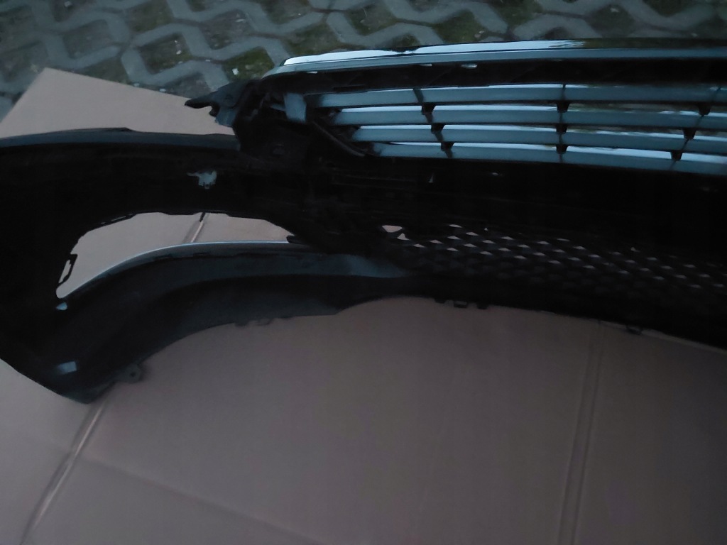 Бампер перед mercedes w204 204 рестайлинг  омыватель pdc оригинал с Разборки