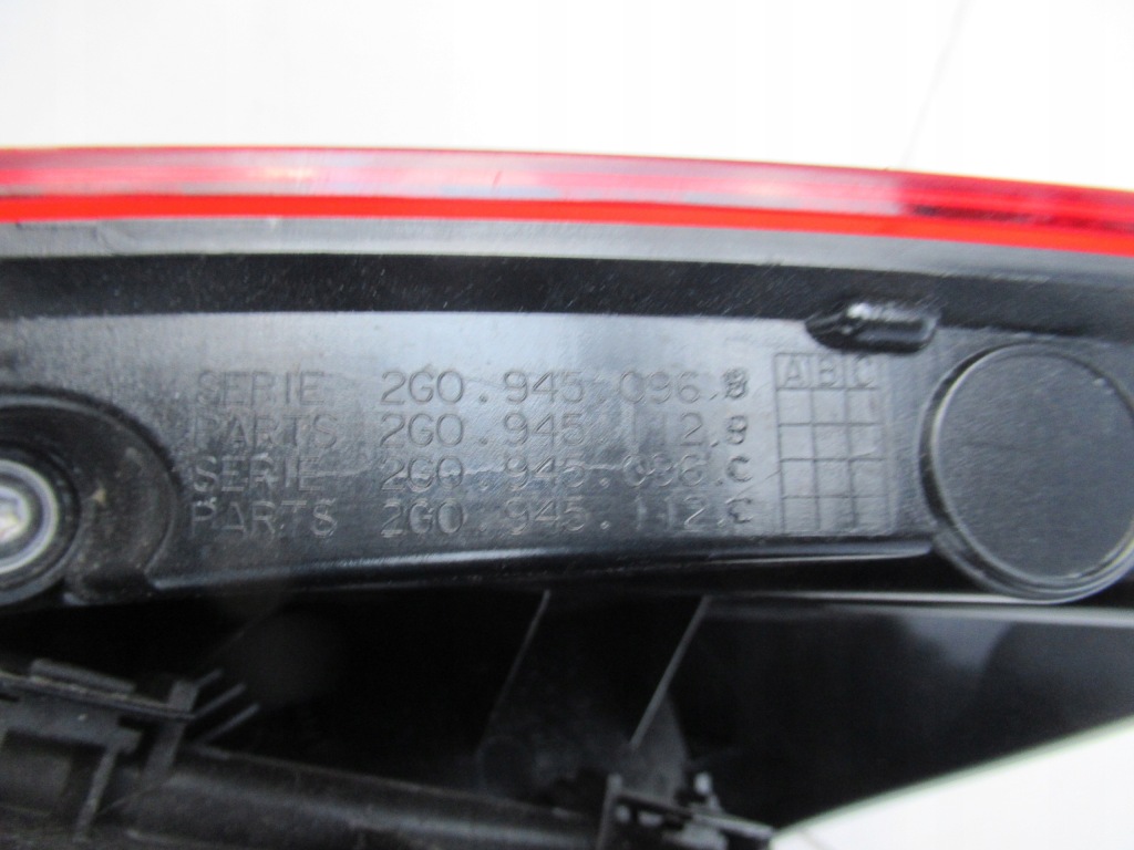 фото №12, Vw polo 2g 6 vi лампа права задня led 2g0945096b