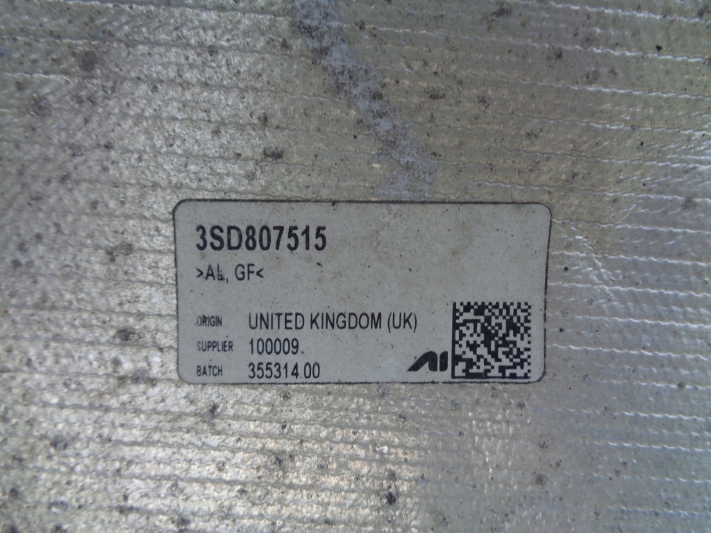 Бампер bentley gt gtc 3sd 18- задний  оригинал  хром Недорого