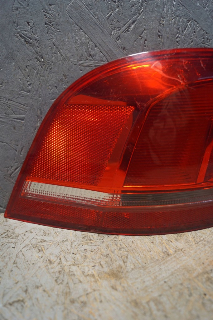 фото №10, Vw passat b7 kombi лампа левый задняя s2086