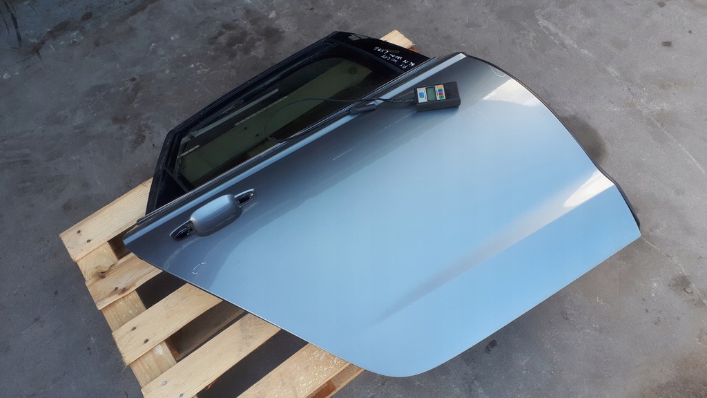 фото №1, S6 c7 a6 дверь правое правый задняя sedan ly7g