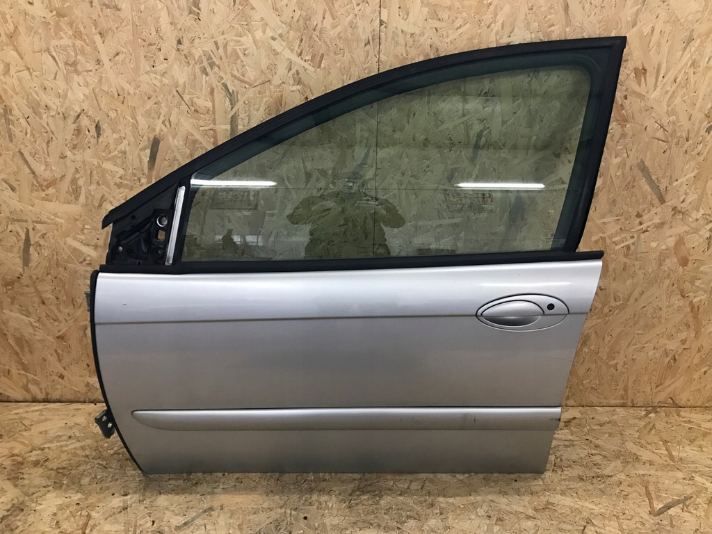 фото №1, Дверь левая citroen c5 i ezrw