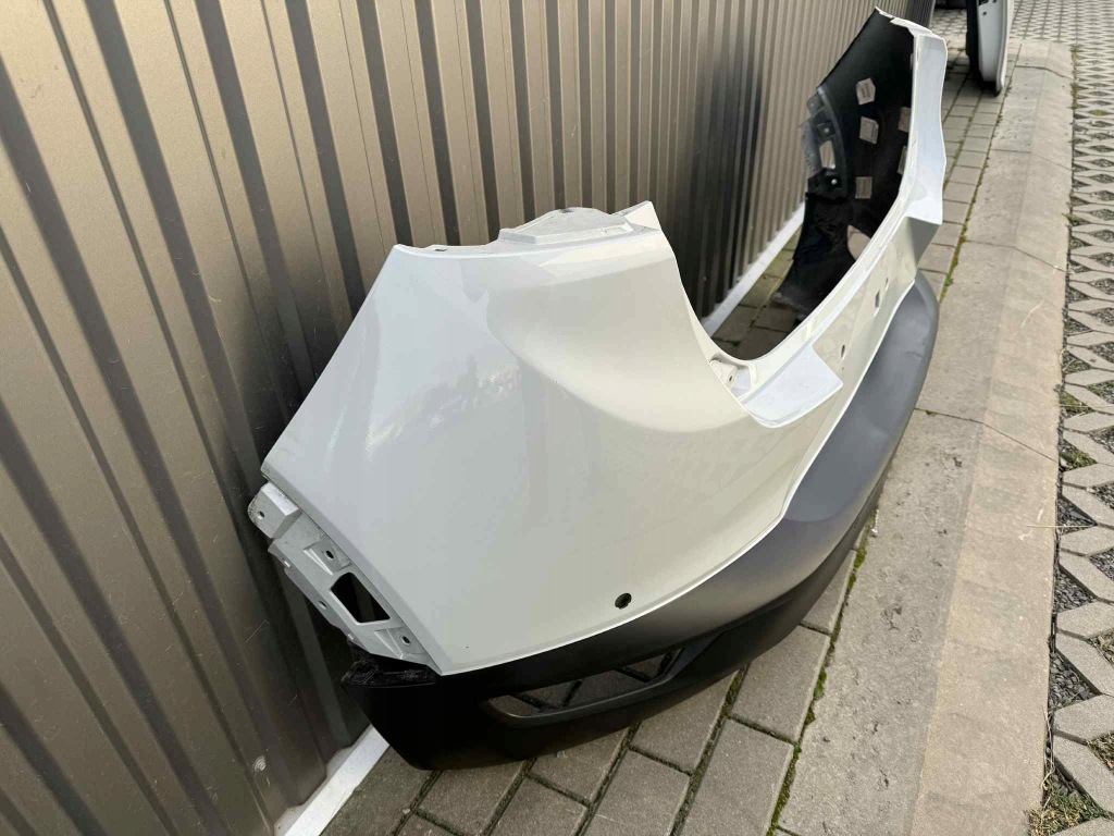 Mazda cx3 cx-3 бампер задний  dk8a-50221 15-21 Киев