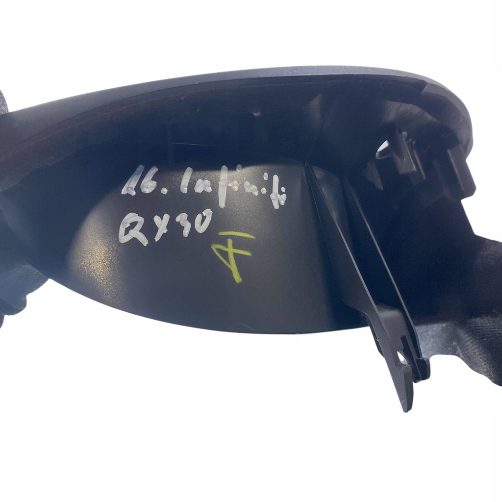 фото №10, Infiniti qx30 2017 панелі приладова, консоль