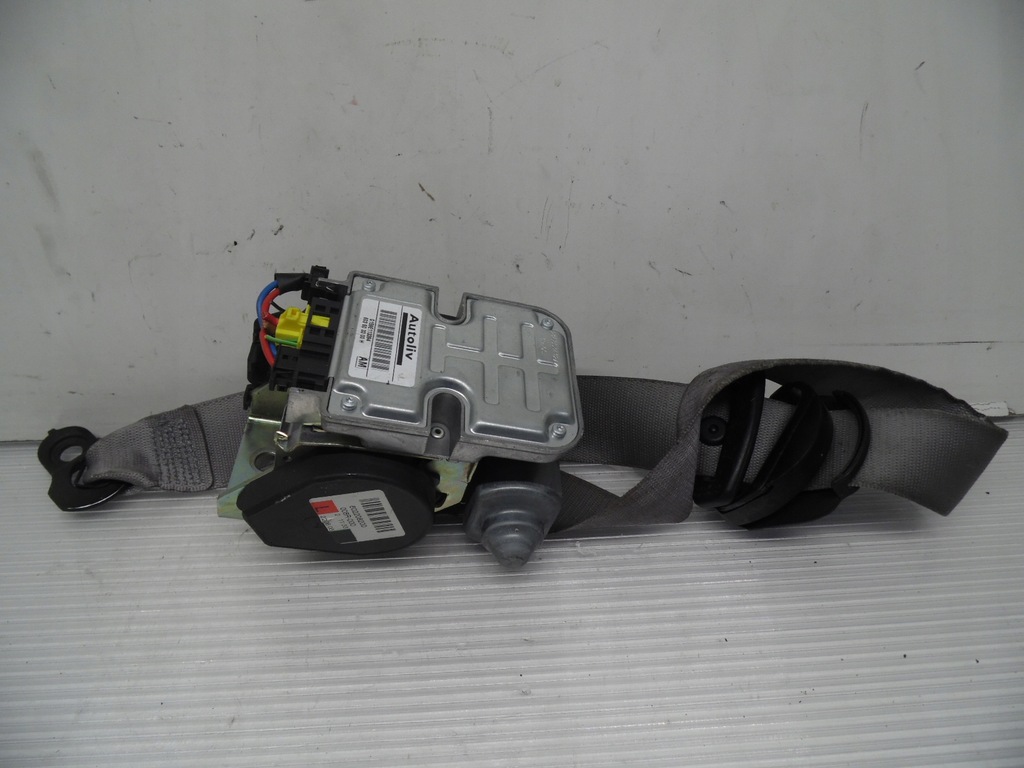 фото №1, Pas безопасности левый перед mercedes w211 lift