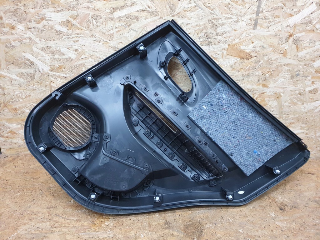 фото №7, Renault kadjar обшивка дверь левый задняя кожа