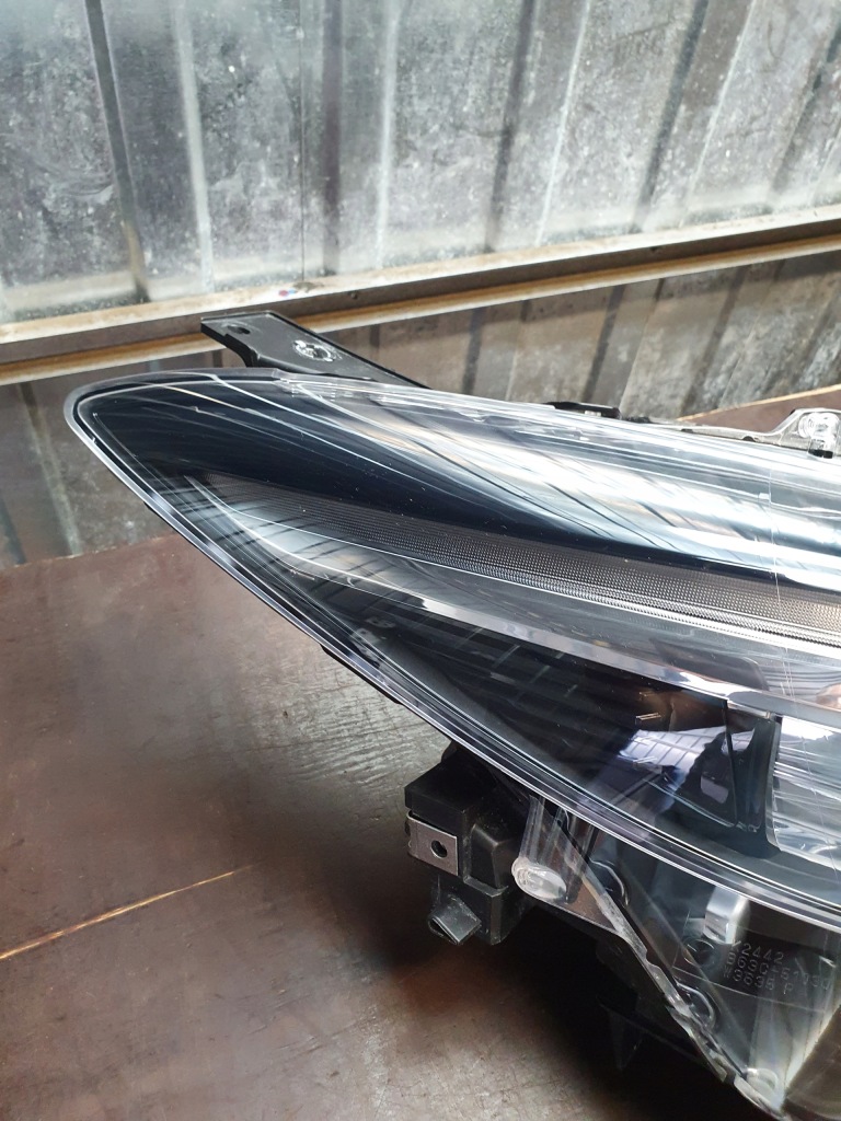 Фара перед правий full led mazda 3 3 рестайлінг  16-19 в Україні