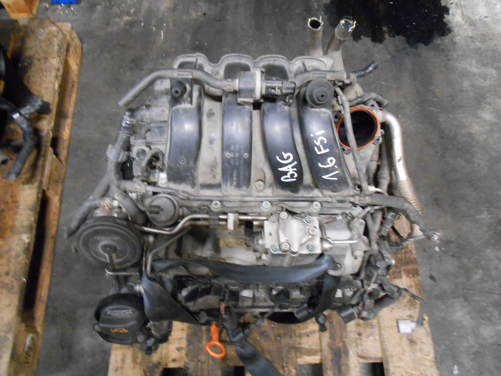фото №1, Vw golf v двигатель блок двигателя bag fsi 1.6