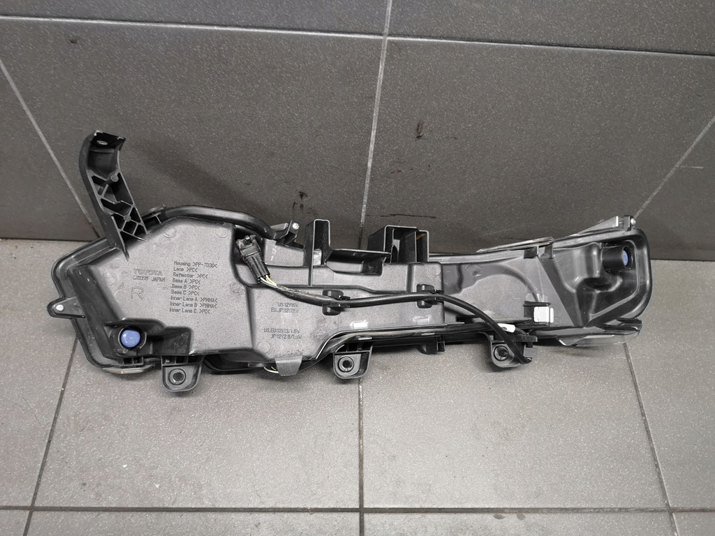 фото №7, Лампа led дневная правый перед lexus nx200t