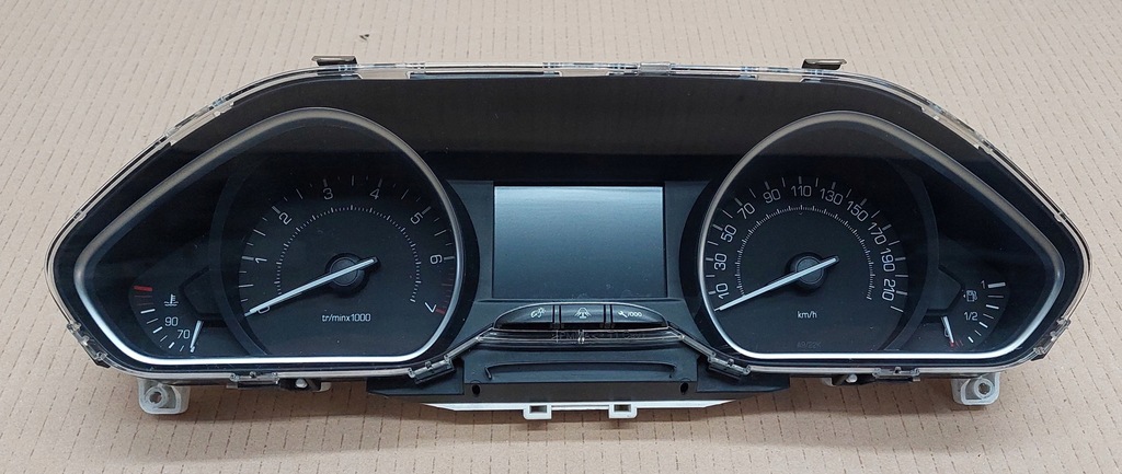 фото №1, Счетчик peugeot 208