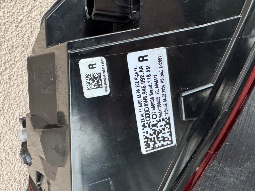 Audi a5 2 8w6 рестайлінг  фара задній задня правий matrix led 8w6945092aa Недорого