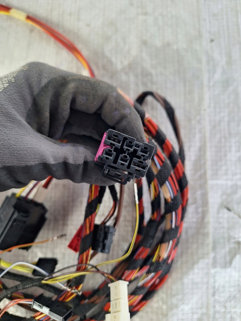 фото №12, Audi a3 skoda електропроводка фаркоп hak буксирувальний 8v0055204c 5q0907383n модуль