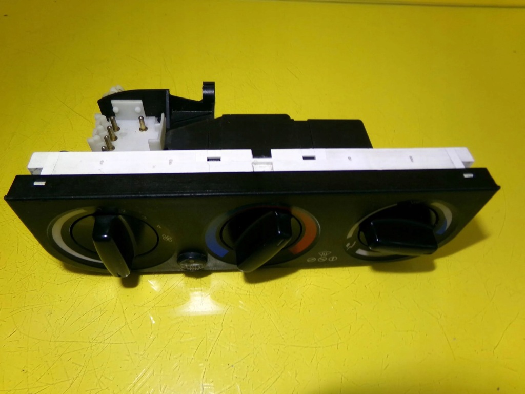 Купить Панель управление обдув bmw 3 e36 13873269 nr1193