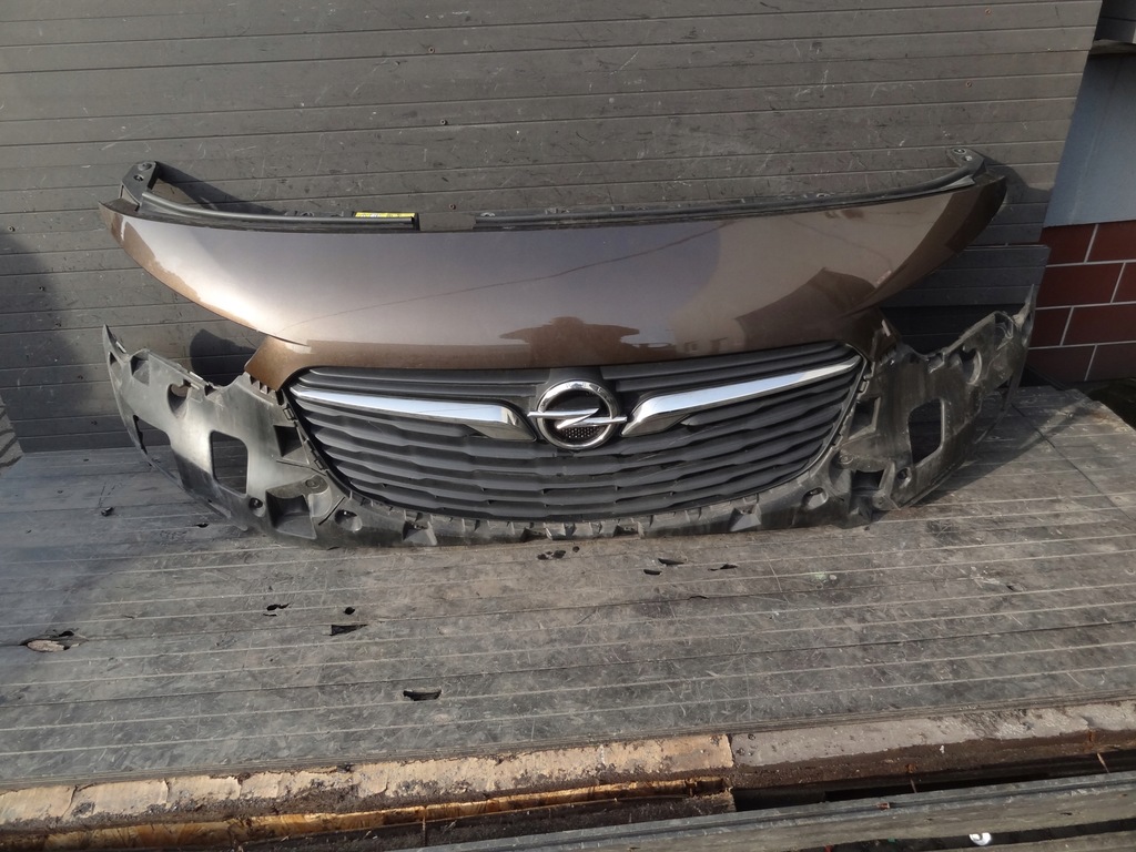 фото №1, Opel combo e 2019 решётка радиатора решётка радиатора оригинал