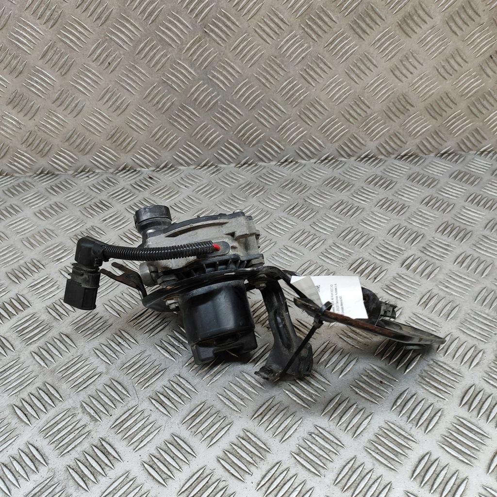 фото №5, Audi rs6 c7 2017 насос воздуха вторичного