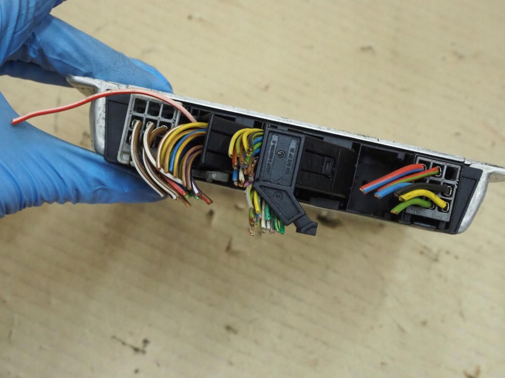 Бортовой компьютер двигателя mercedes w203 a0001533379 1.8 163km 00-07 блок управления с Разборки