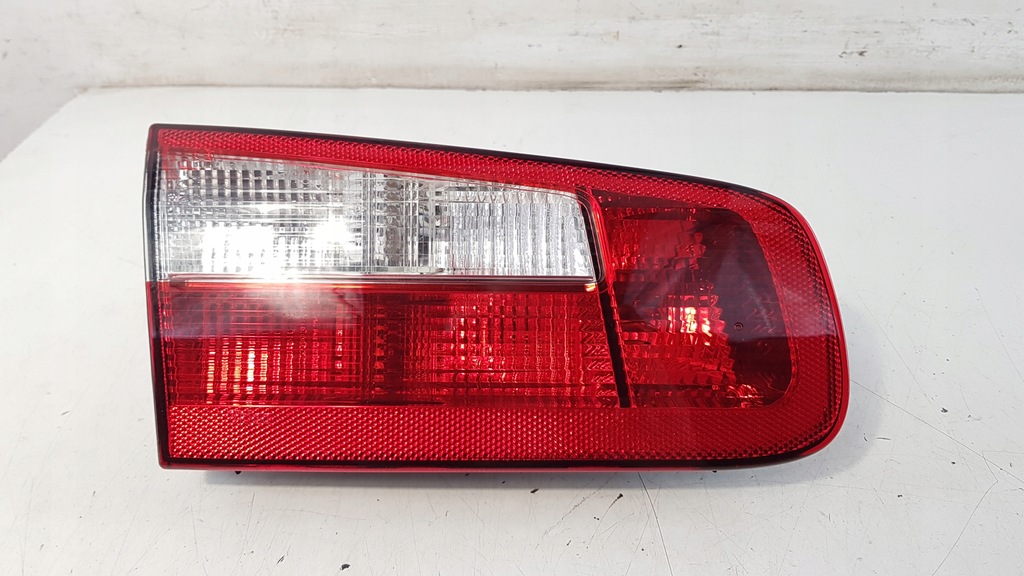 фото №1, Лампа левая задняя задняя w крышка renault laguna ii