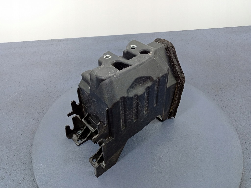 фото №8, Volvo v90 s90 ii корпус аккумулятор 31479621