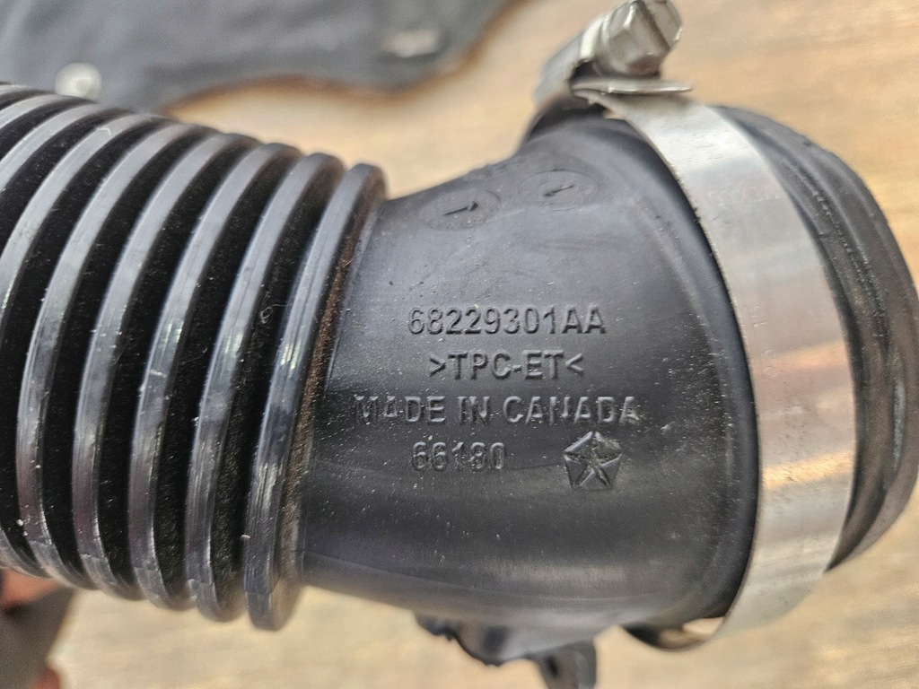 фото №12, Jeep cherokee v kl 13-18r 2.0 m-jet труба воздухозаборник waż 68229301aa