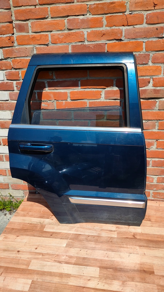 фото №1, Jeep grand cherokee wk 5-10 двері правий задня