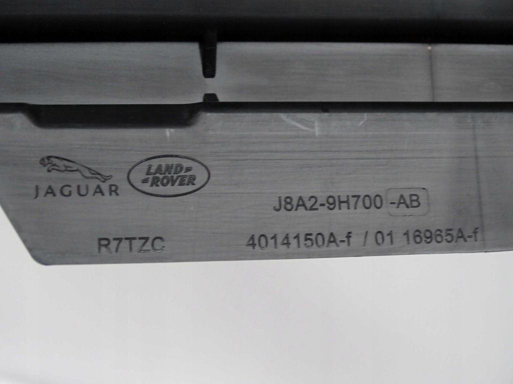 фото №3, Nowa оригинальная перегородка впуск фильтра воздуха range velar 2017- lr094005