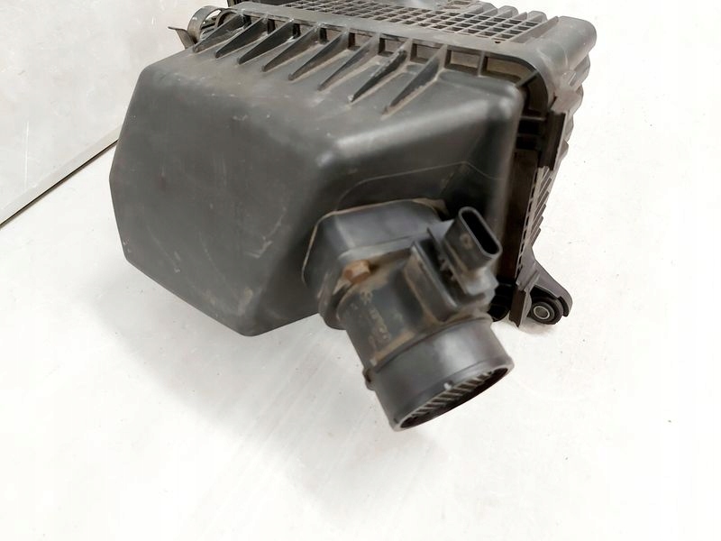 фото №6, Carens iv 1.7 crdi корпус фильтра воздуха расходомер 28110-a4200