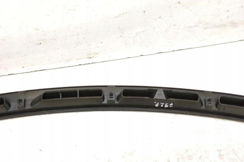 фото №7, Впуск воздуха консоли alfa romeo gt 937_ 225754 1.9l дизель 110kw 2005