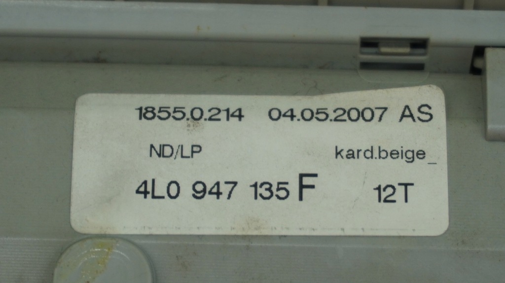 фото №11, Audi q7 4l лампа освітлення кабіни