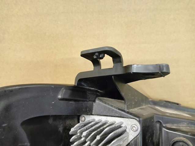 фото №4, Лампа левая фара левый renault master 4 iv led 2019-