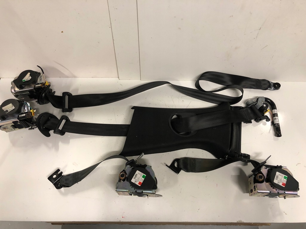 фото №10, Jaguar f-pace lift x761 приборная панель консоль подушки безопасности ремни подушка безопасности натяжители