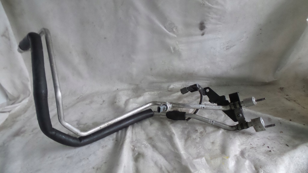 фото №1, Шланг кондиціонера renault zoe 924477415r трубка кондиціонер 924489058r