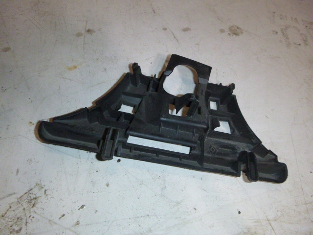 фото №3, Направляющая бампера 738210007r renault megane iii