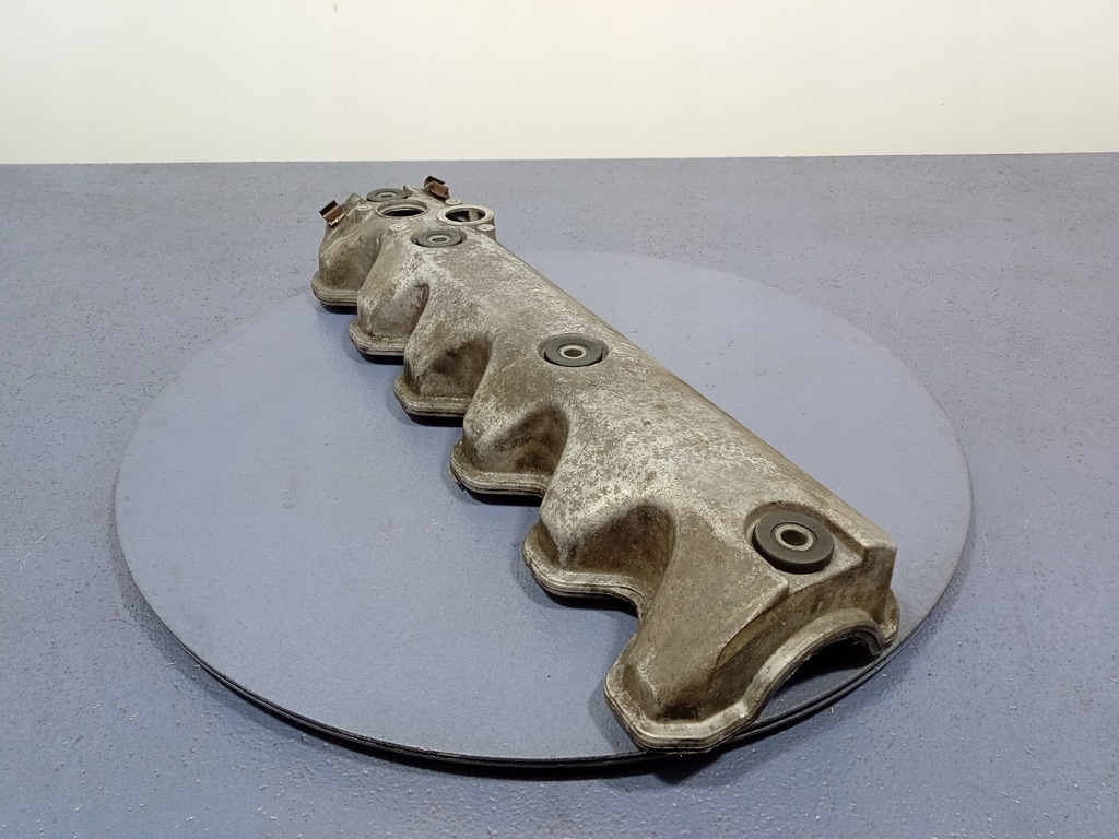 фото №4, Vw transporter t4 2.5 tdi крышка клапанов 074103469p