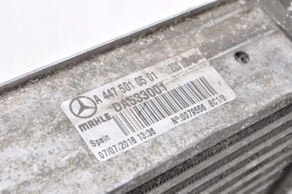 Mercedes w447 1.6 cdi радиатор воздуха интеркулер a4475010501 с Разборки