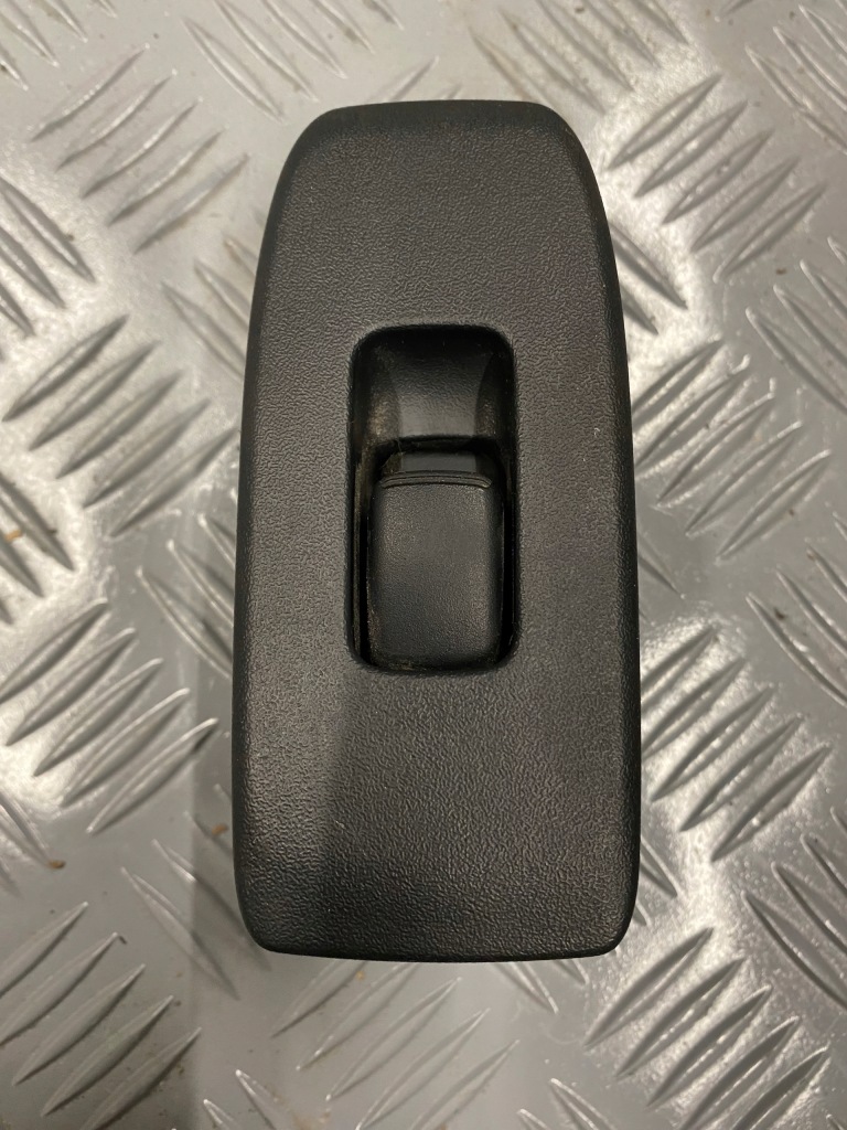 фото №1, Перемикач скло задня mr445659 pajero iii 5d