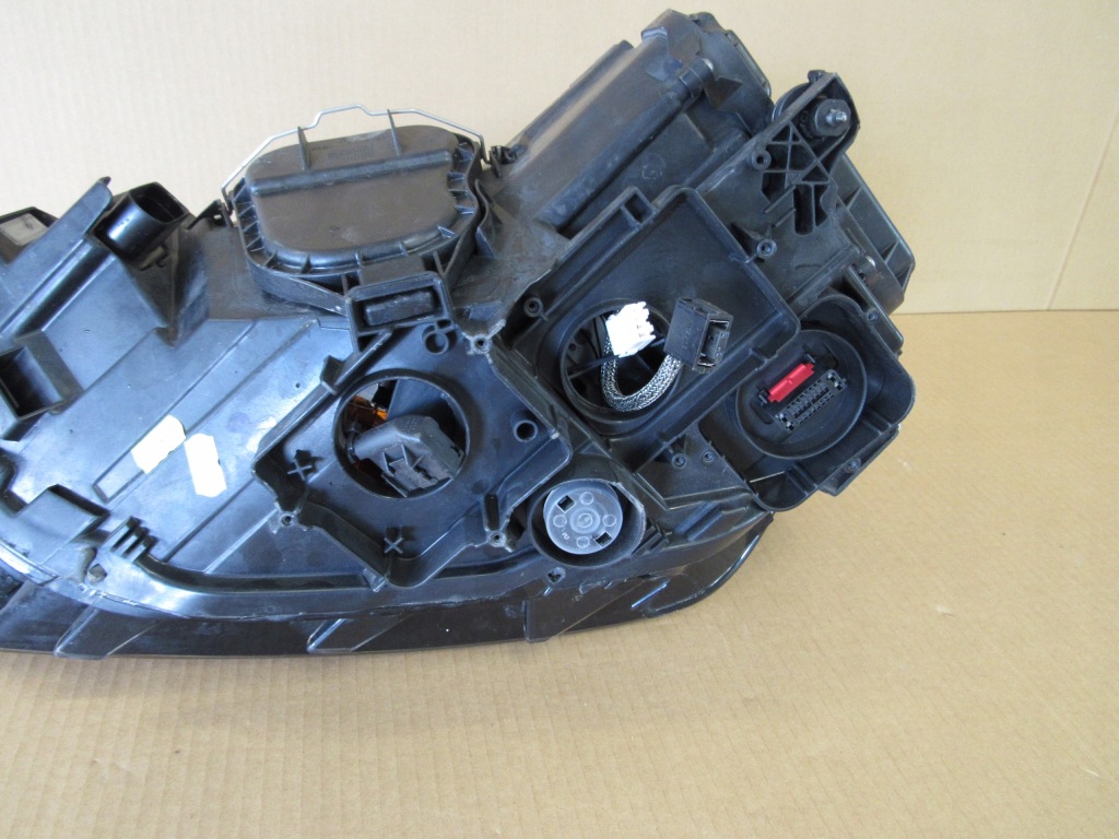 фото №9, Vw golf sportsvan 2014-2018 лампа правая перед xenon-led