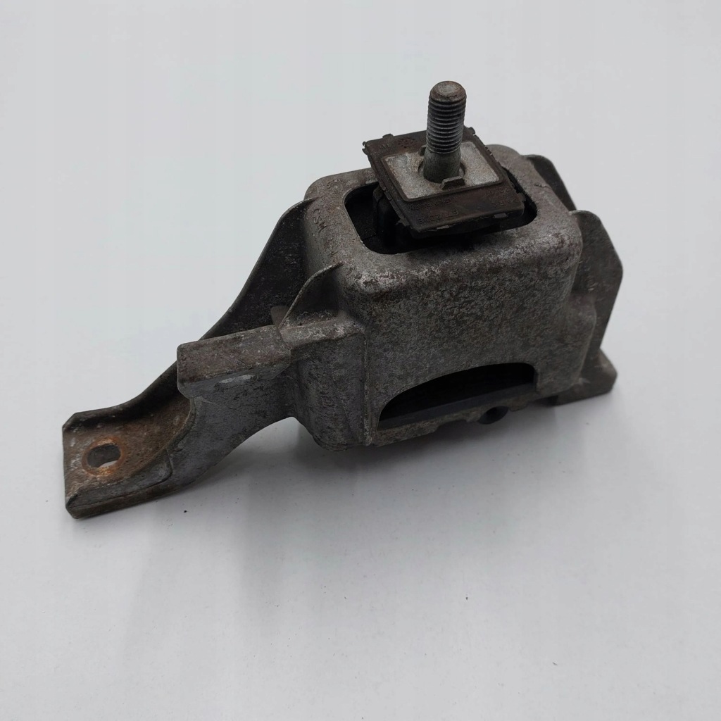 фото №1, 2011 mini cooper countryman r60 кронштейн / кронштейн двигателя 6851174