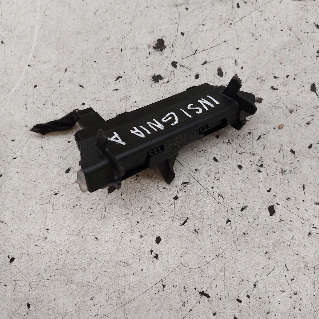 фото №16, Opel astra j insignia a модуль замка центрального