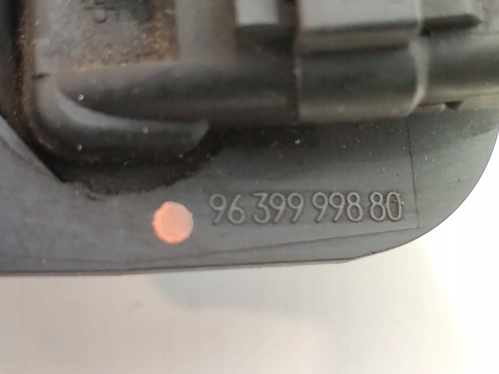 Peugeot 206 98-09 датчик положение вала распределительного вала 9639999880 с Разборки