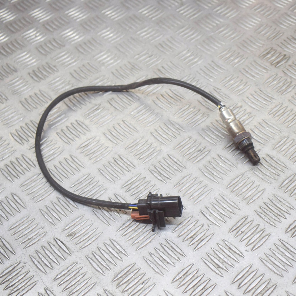 фото №1, Audi a4 s4 b9 8w 2017 датчик лямбда-зонд