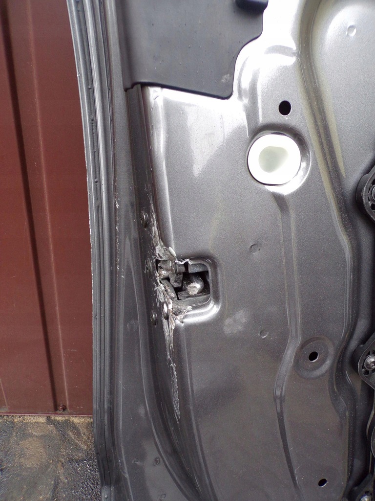 фото №9, Дверь левый перед land rover discovery v