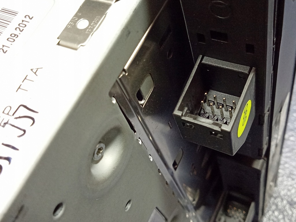 фото №7, Audi a4 s4 b8 радио считыватель мультимедиа mmi 8r1035664b