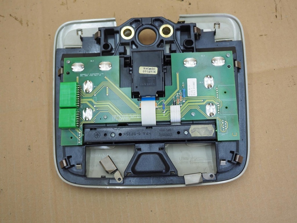 фото №12, Лампа стельовий volvo v70 xc70 00-04r 94835553