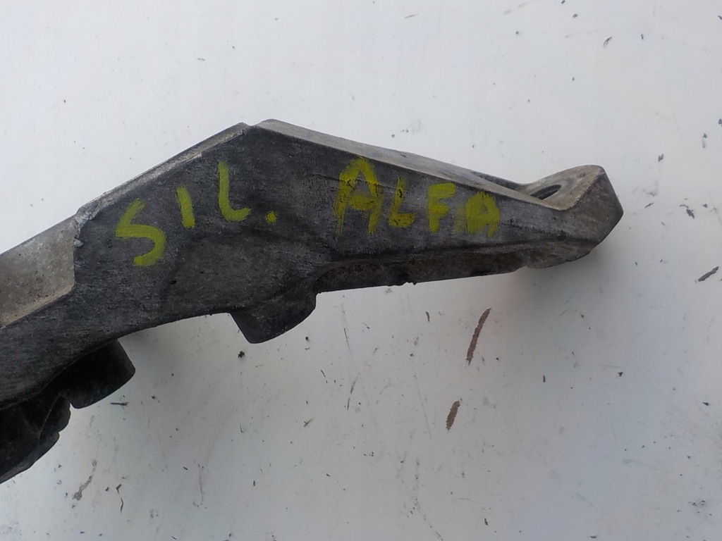 фото №3, Alfa romeo 159 кронштейн кронштейн двигуна 60695556